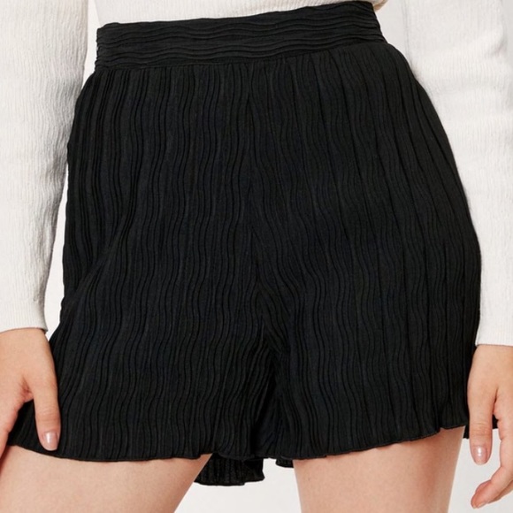 Nasty Gal Pants - High Waisted Plisse Shorts - NWT